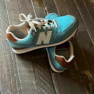 New balance- turquoise-